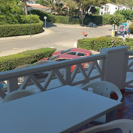 Apartamento En Playa Santo Tomas 1-5 Es Migjorn Gran Bagian luar foto