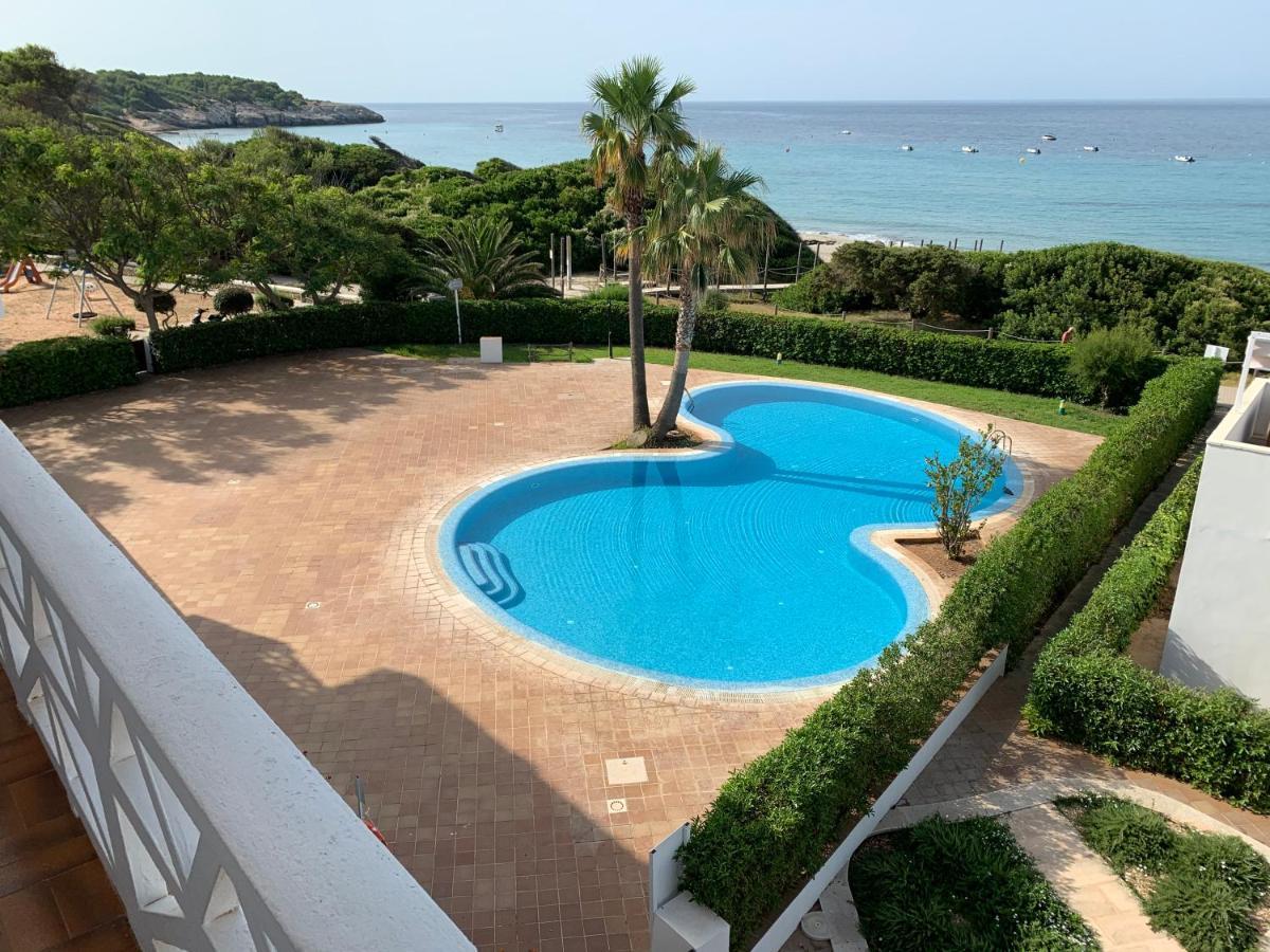 Apartamento En Playa Santo Tomas 1-5 Es Migjorn Gran Bagian luar foto
